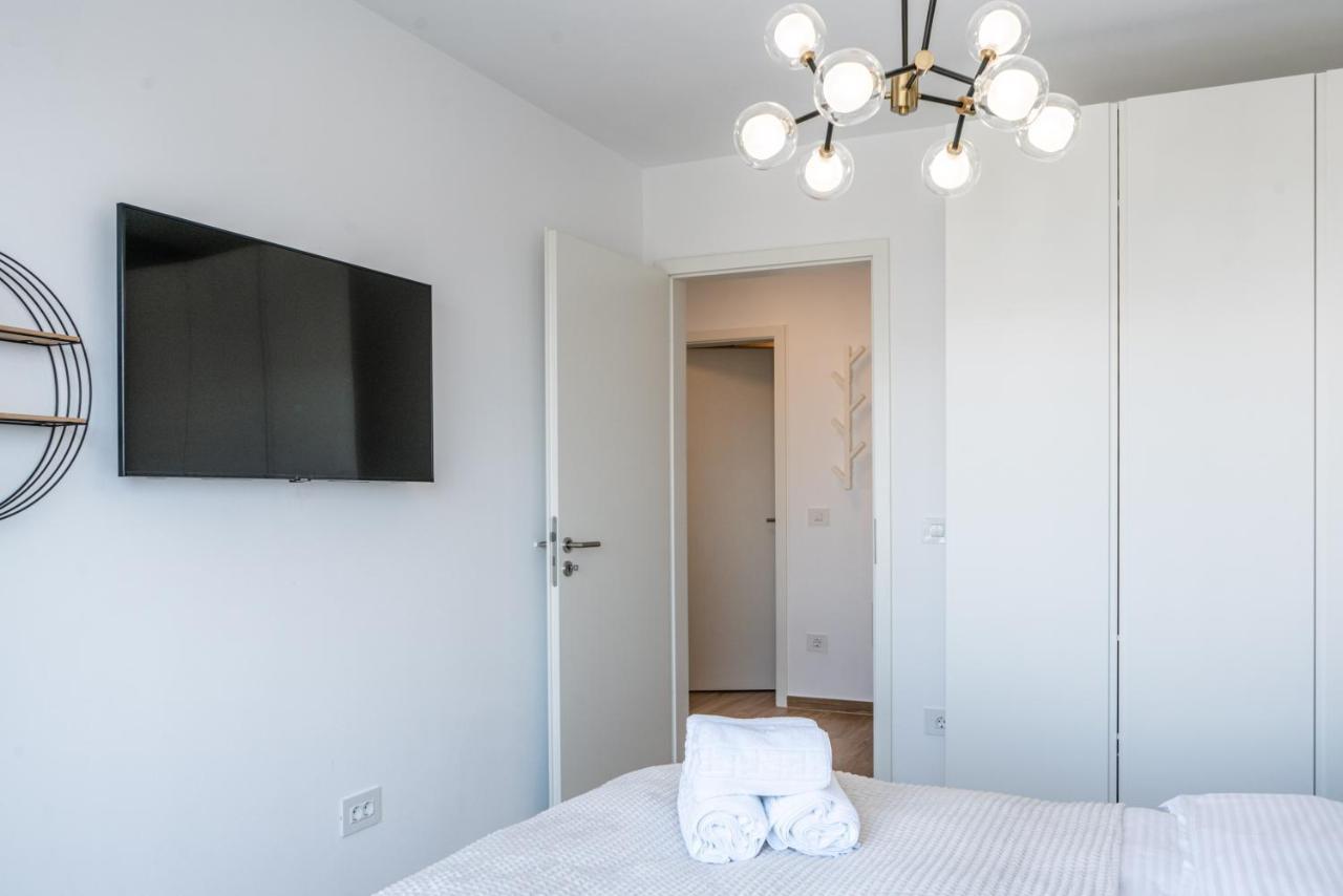 Apart B&V 701 Coresi - Luxury Mountain Haven Brasov Ngoại thất bức ảnh